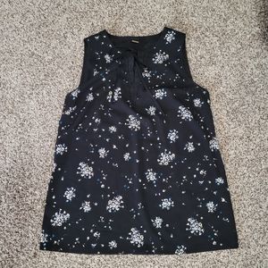 Black, flower print tunic